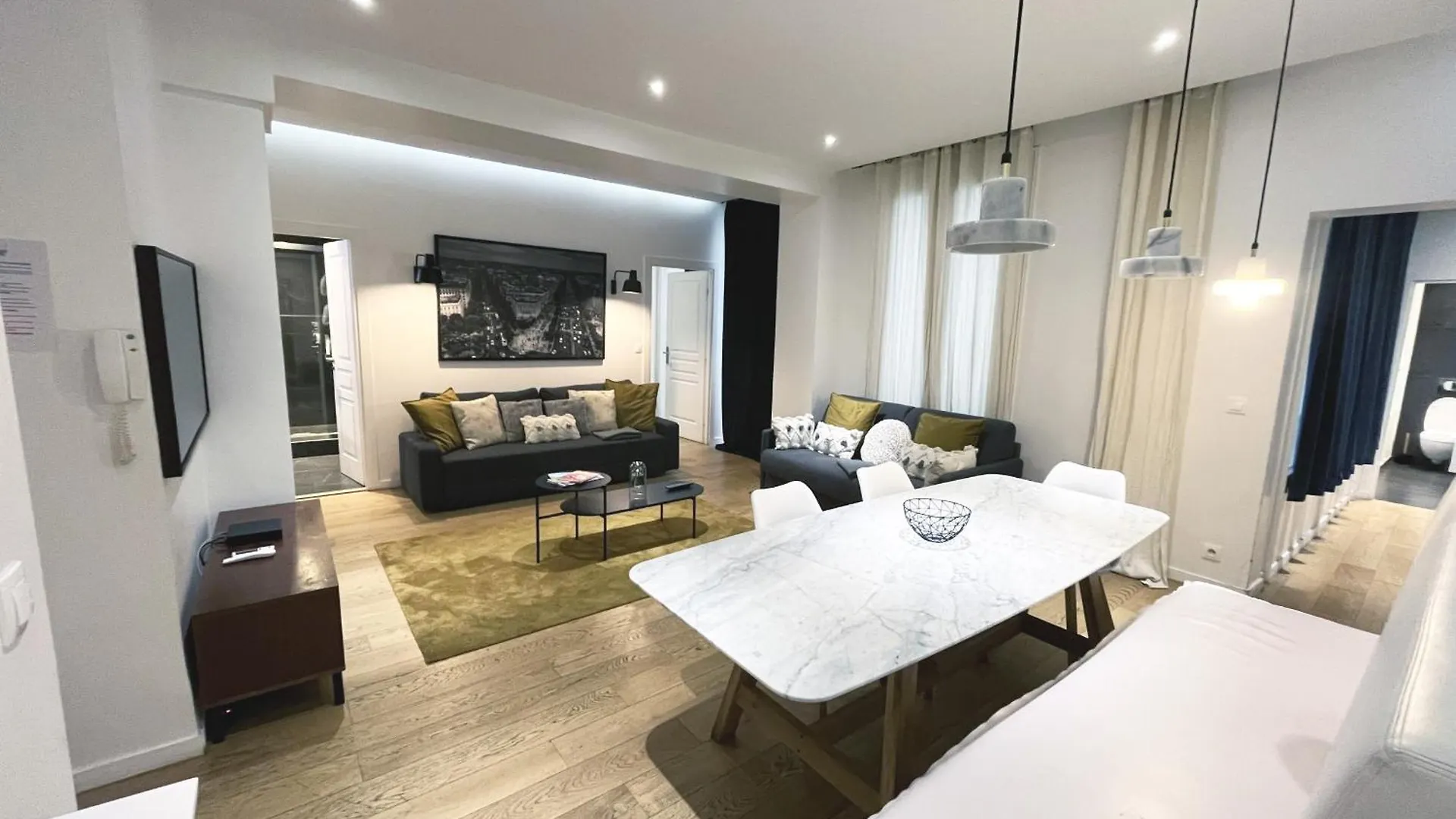 Urban Flat 69 - Beautiful Parisian In Center Of Apartment Paris