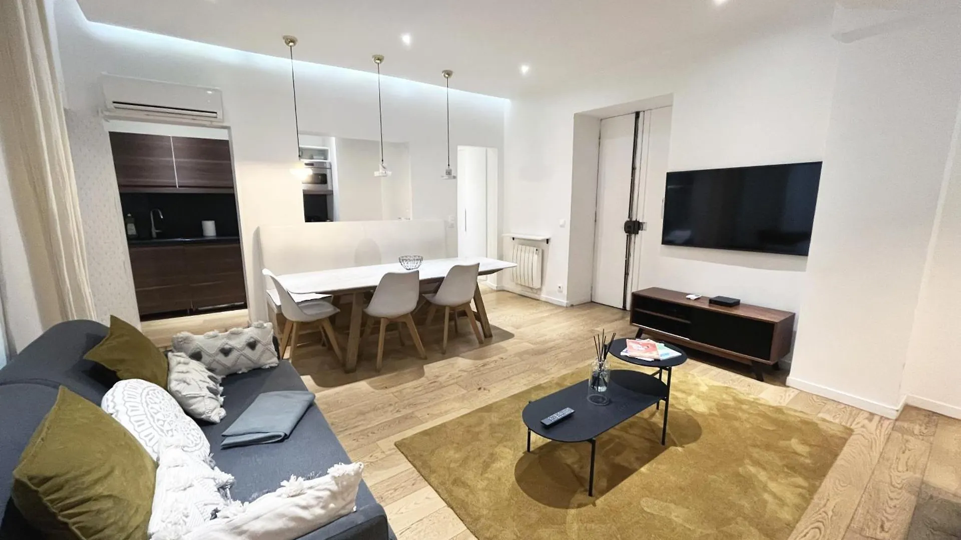 Urban Flat 69 - Beautiful Parisian In Center Of * Paris